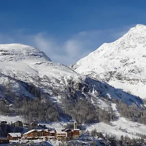 https://tignes-1800.hotels-rhonealpes.com